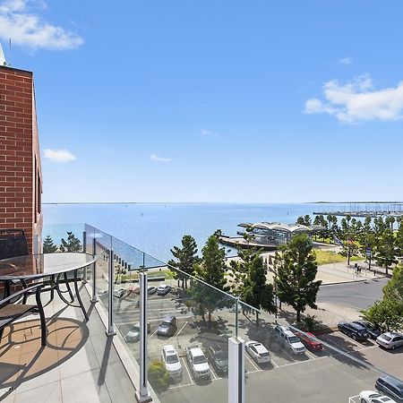 Pier Point 105 Apartment Geelong Bagian luar foto